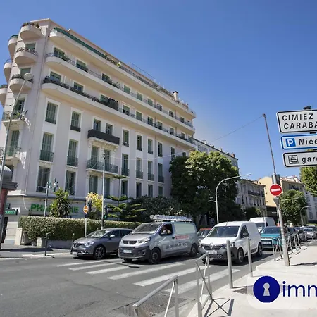 Air-conditioned In The Carabacel District